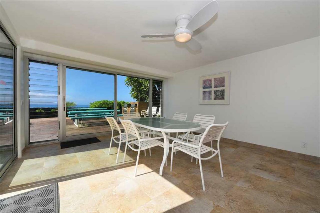 1 Bedroom Ocean Front Condo In Lahaina Town - Sleeps 4 - Lahaina Roads #204 Exterior foto