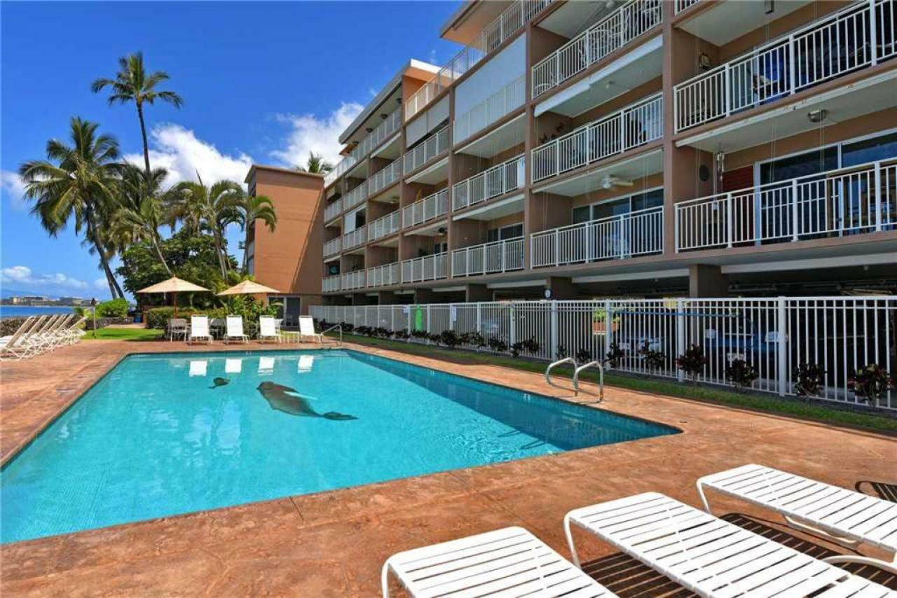 1 Bedroom Ocean Front Condo In Lahaina Town - Sleeps 4 - Lahaina Roads #204 Exterior foto